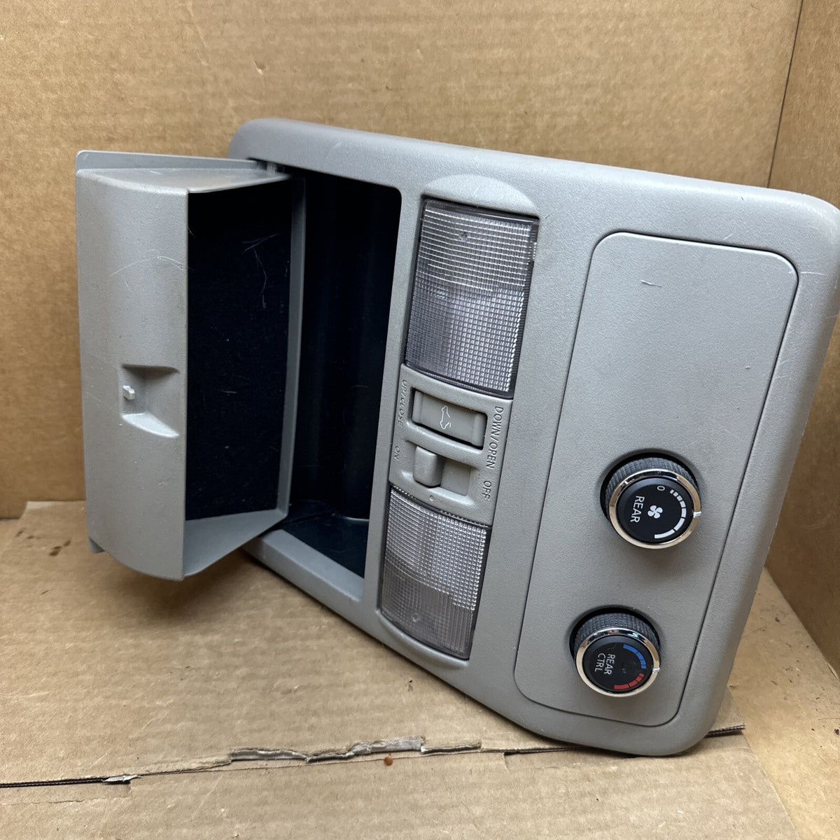 2008 2012 Nissan Pathfinder Front Center Over Head Overhead Console Sunroof Gray7