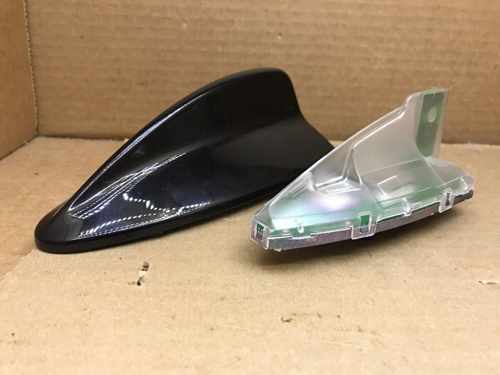 2007 2008 BMW 328XI E90 ROOF UPPER SHARK FIN ANTENNA RADIO AUDIO BLACK OEM 07 081