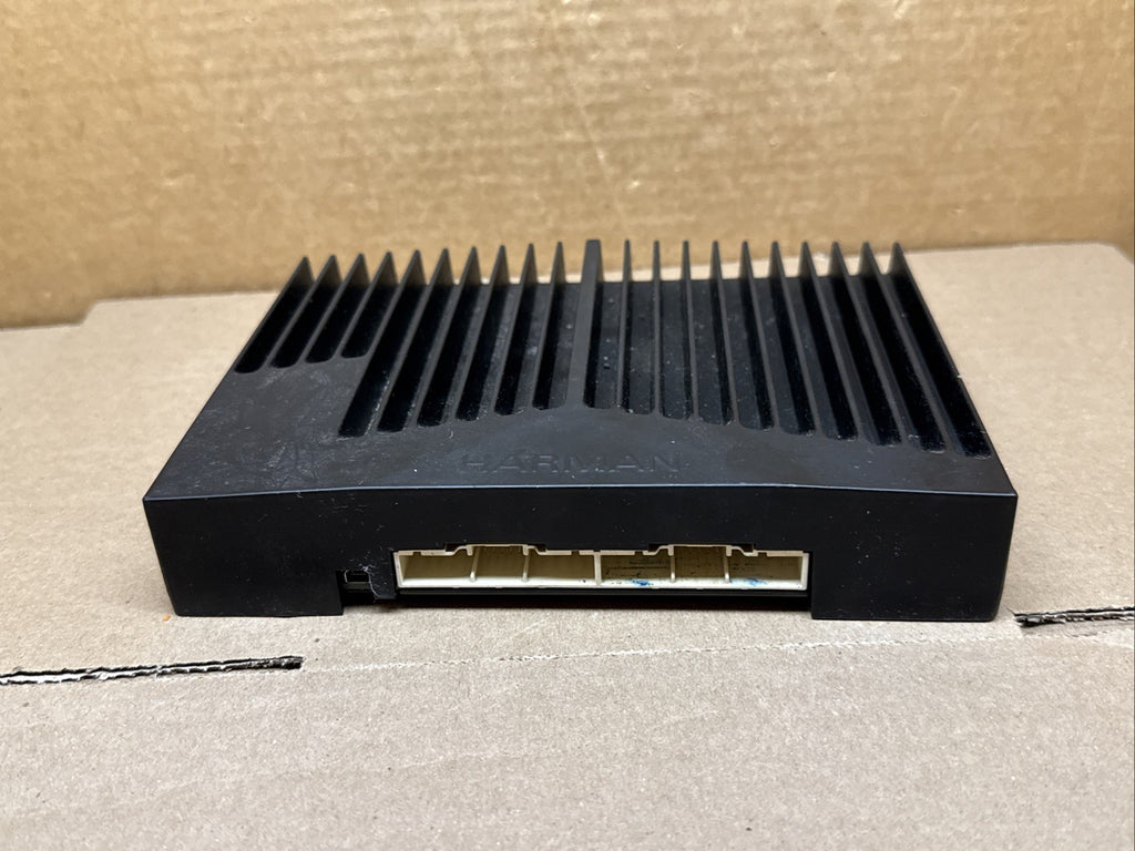 2015 2018 Kia Sorento Audio Radio JBL Amp Amplifier 96370 C60002