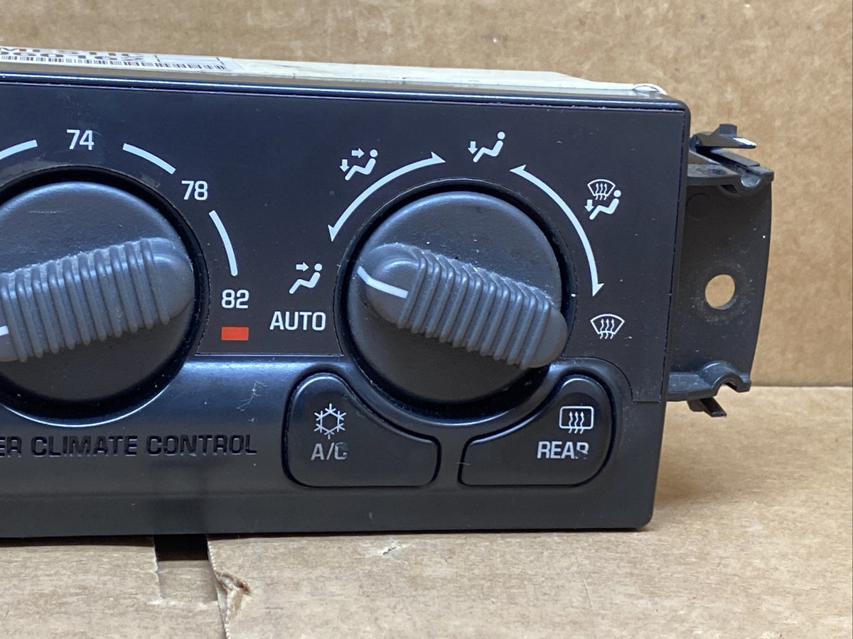 99 02 Silverado Sierra Tahoe Computer Climate Temp Temperature Controls 150601623