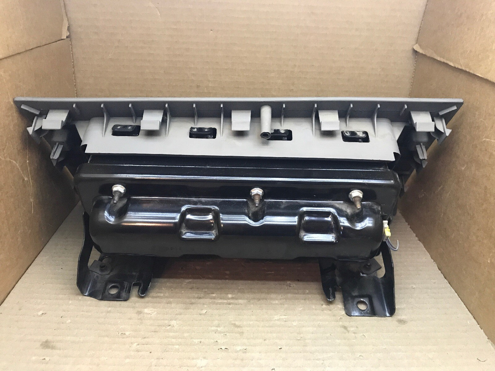 2008 2010 Ford F250 F350 Super Duty Right Passenger Dash Airbag Tan OEM3