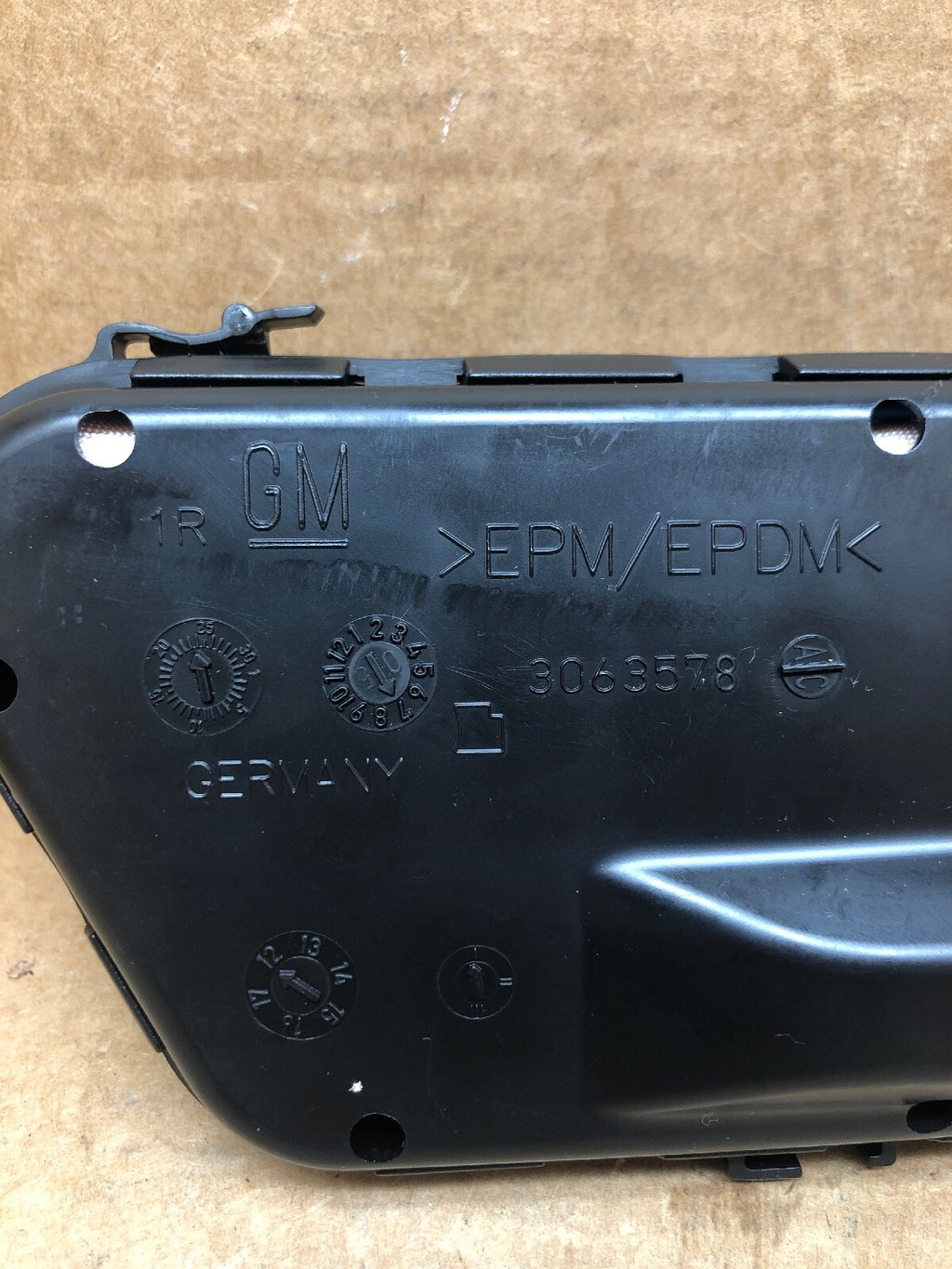 11 17 BUICK REGAL FRONT RIGHT SIDE PASSENGER SEAT AIRBAG AIR BAG 229345803