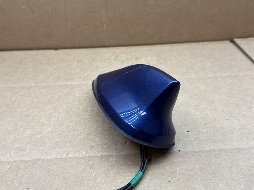 2018-2020 Nissan Rogue Murano Shark Fin Antenna Blue RBY 28208 7FH0A SCRATHED6