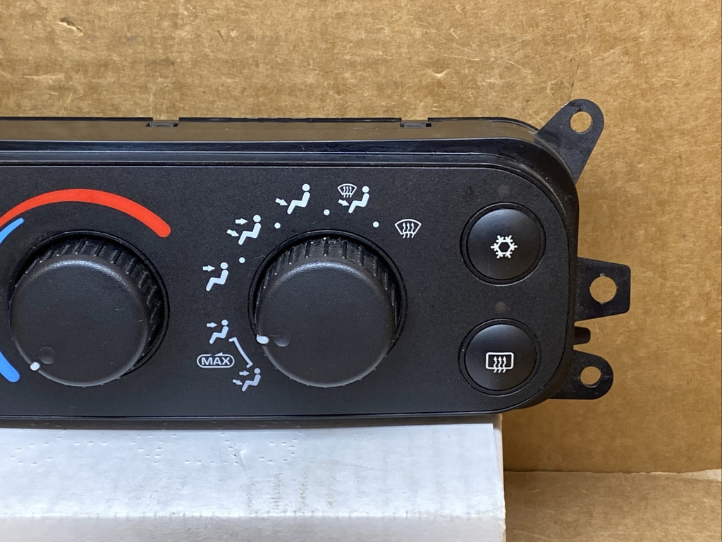 02 05 Dodge Ram Temp Temperature Climate Control Switches Dials P55056246AC3