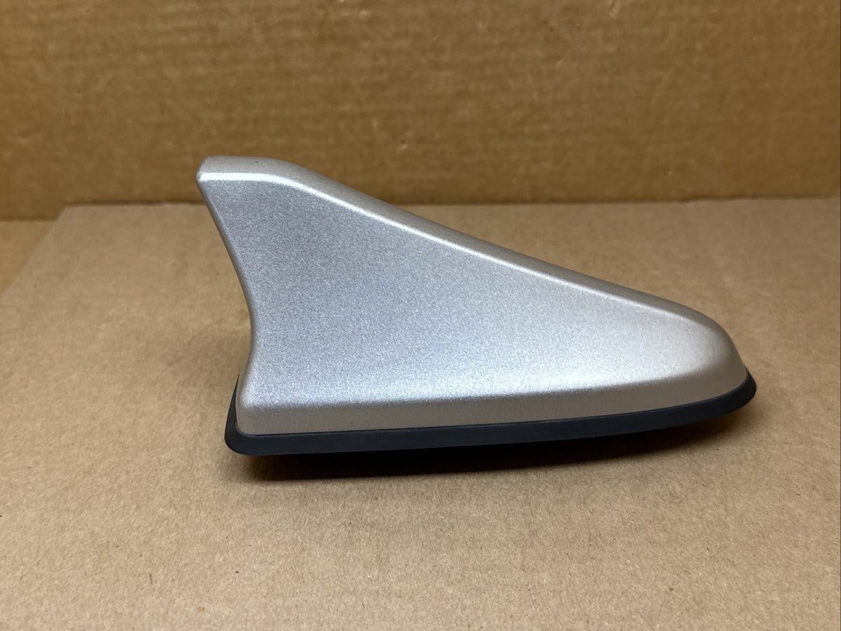 2016 2018 Hyundai Elantra Radio Antenna OEM Silver Platinum 96210 F2010Y8S3