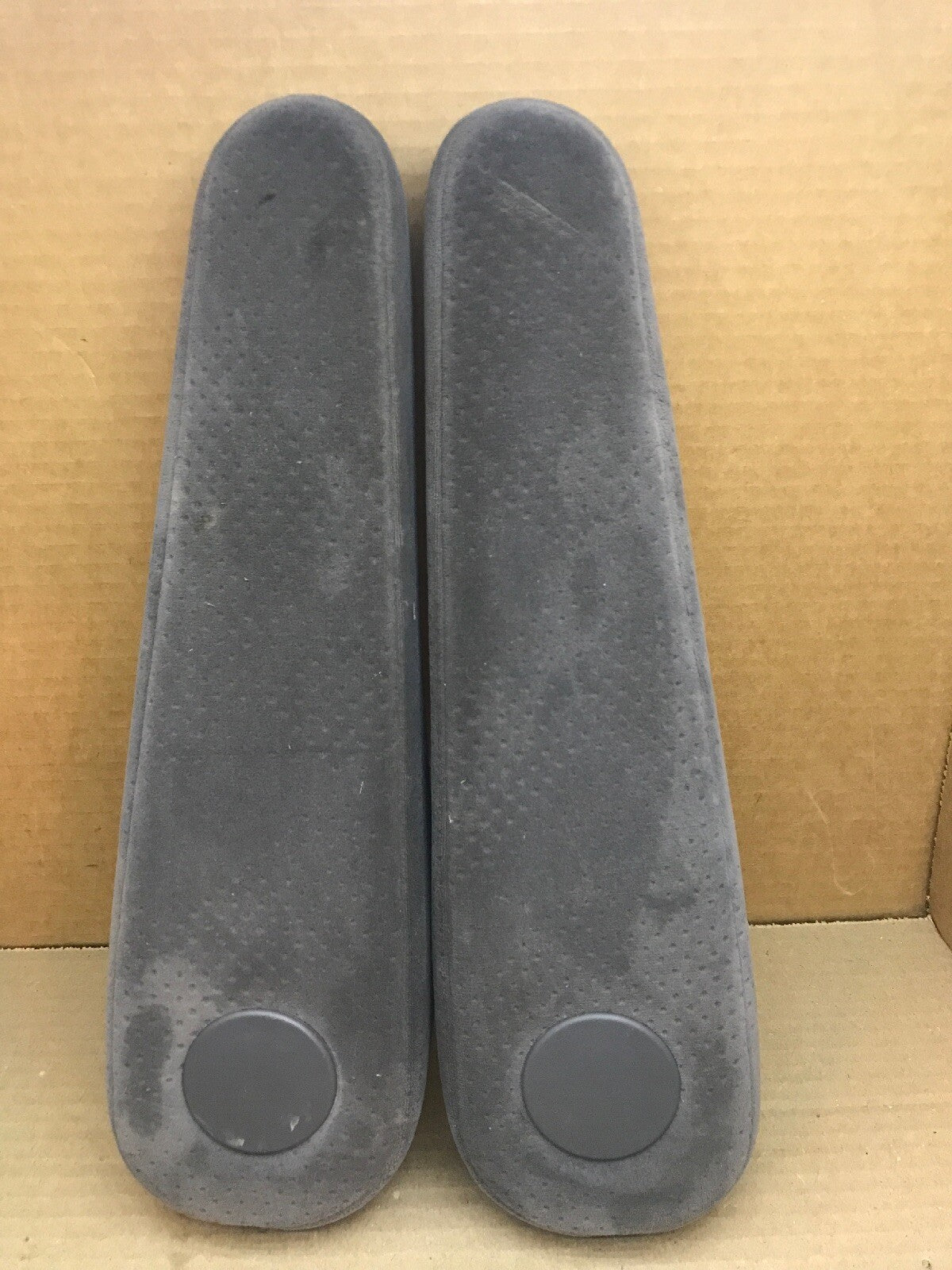 2005 2010 Honda Odyssey Front Driver Passenger Seat Armrest Set Pair Gray OEM BB0