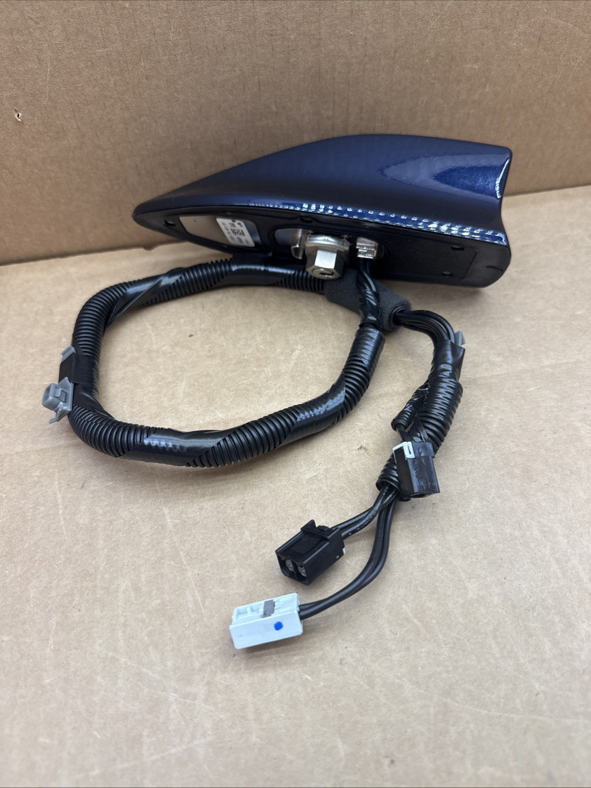 2016-2018 Acura RDX Roof Rear Shark Fin Antenna 39150-TX4-A411-M1 Blue B588P6