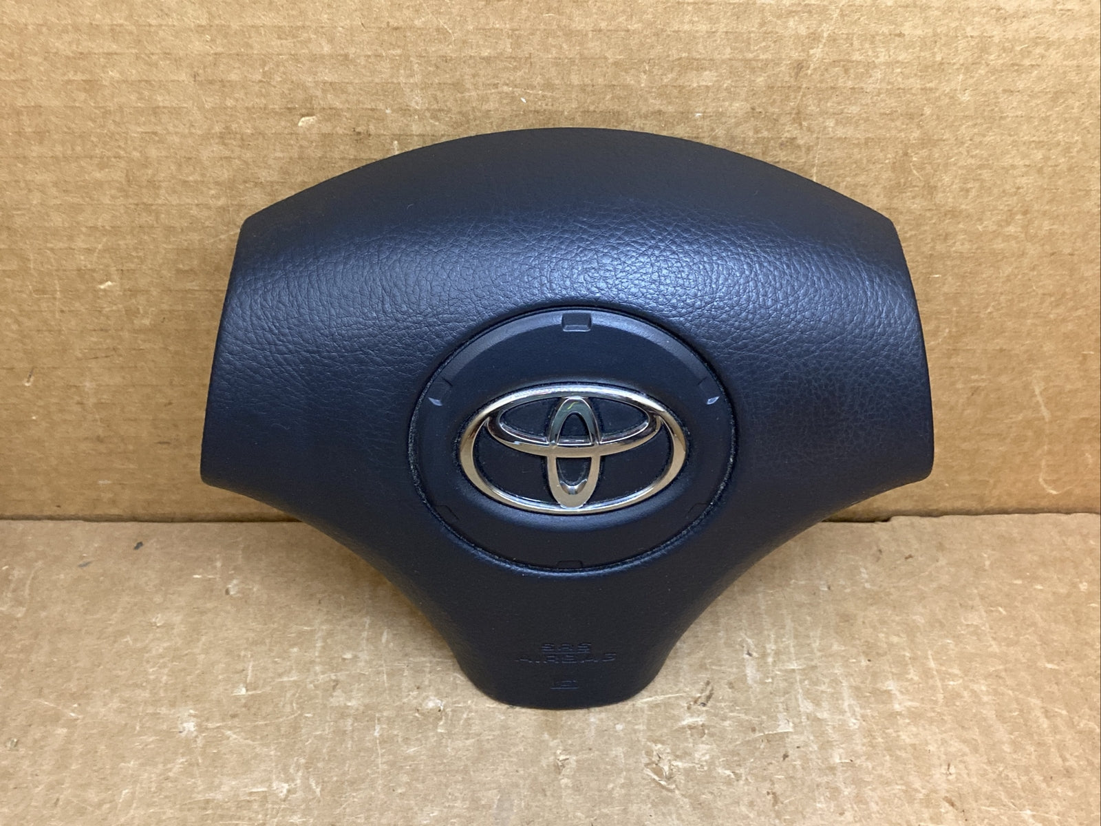 02 04 Toyota Camry SE Front Left Driver Side Steering Wheel Air Bag Airbag Black1