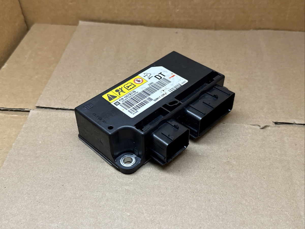 2011 2013 Chevrolet GM CadillacTrucks Airbag Safety Control Module2