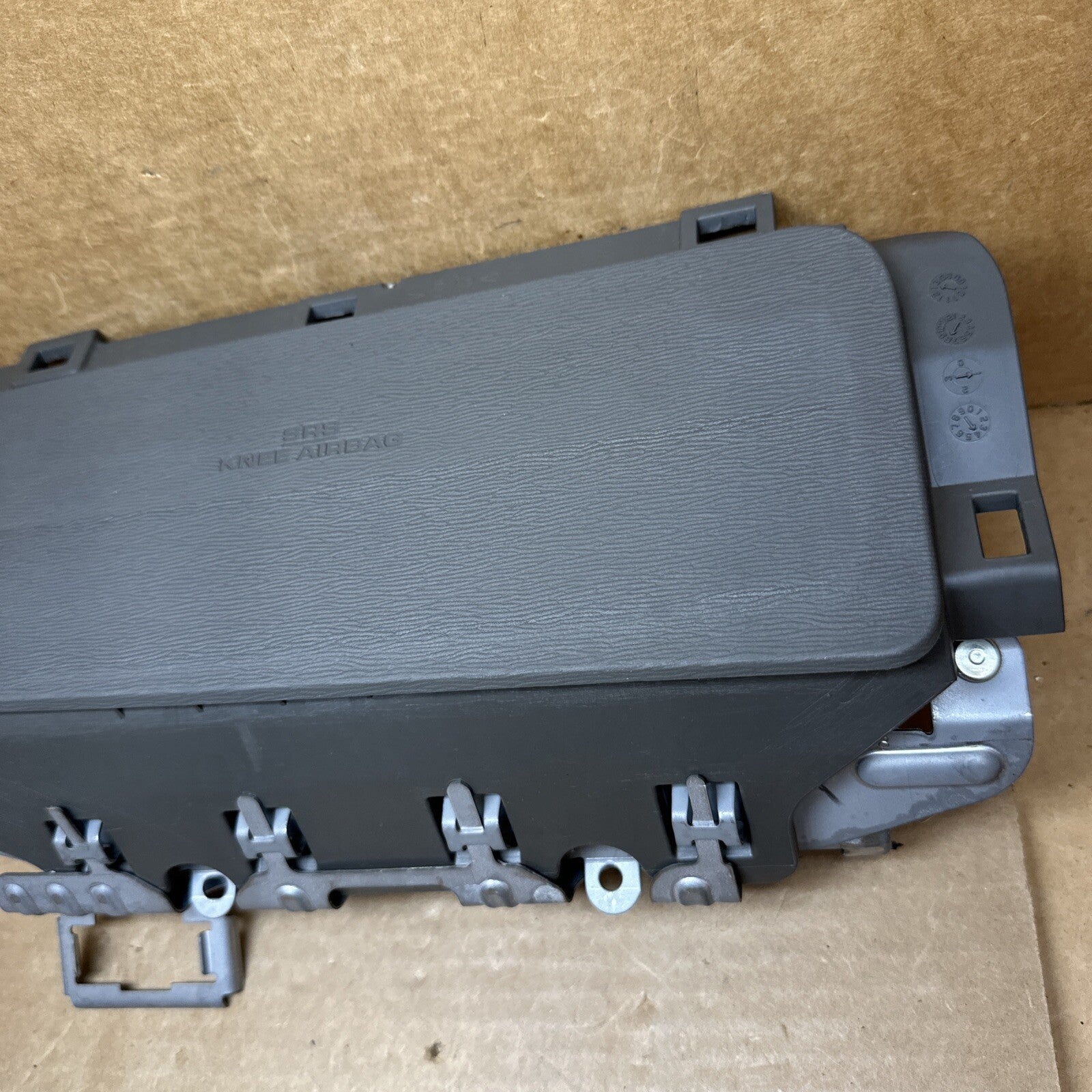 2013 Toyota Sienna Front Left Side Driver Knee Lower Air Bag Airbag LB427