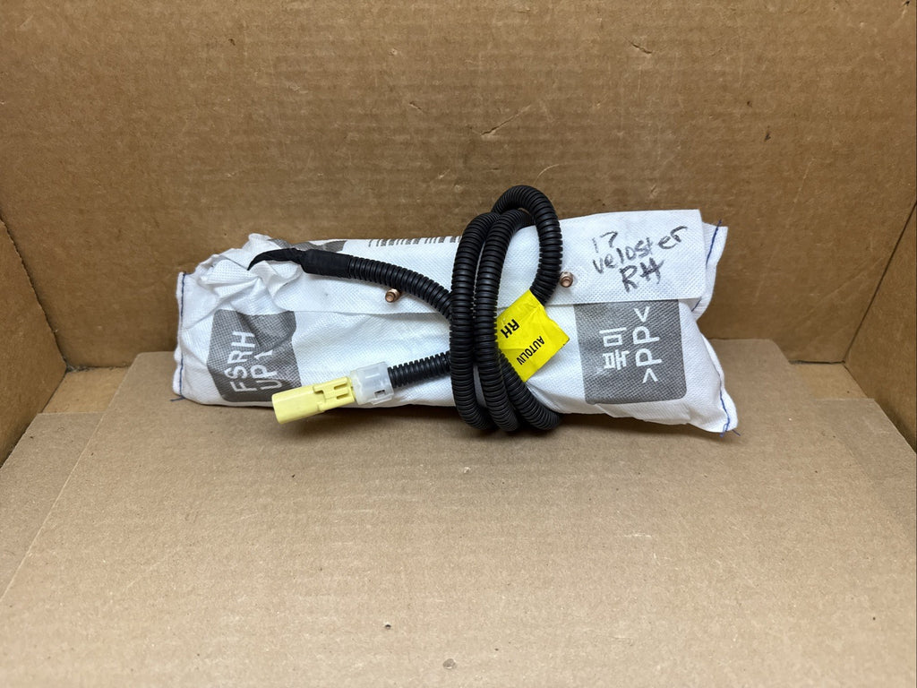 2011 2017 Veloster Front Right Side Passenger Seat Air Bag Airbag 889202V6001