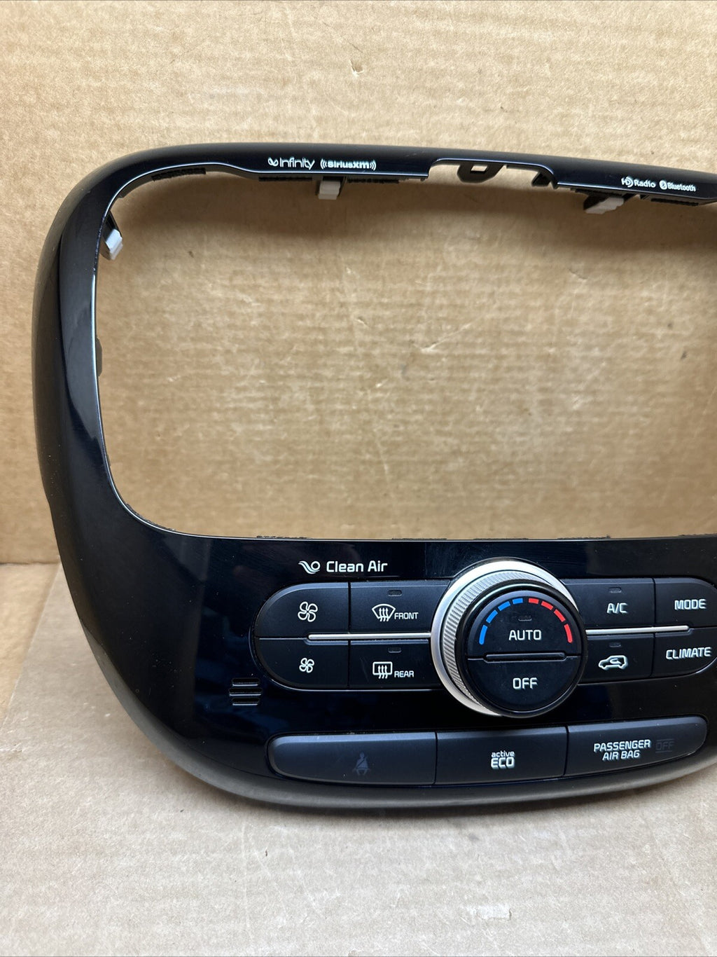 2014 2016 Kia Soul AC Heat Temperature Control Bezel Trim OEM 97250 B2GQ0CA1