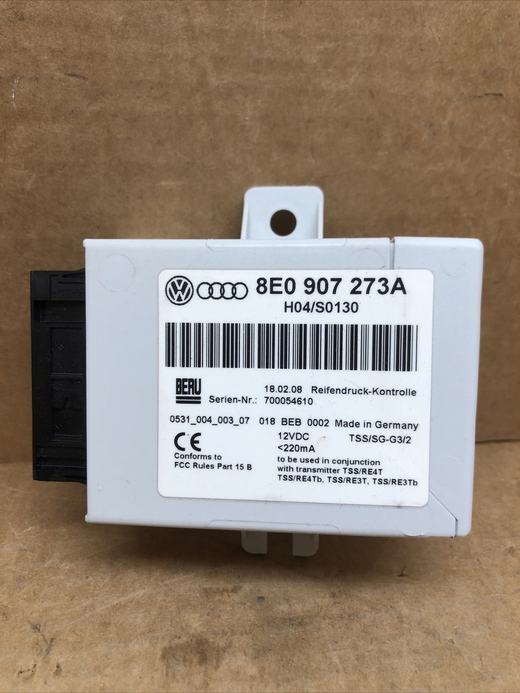   07 08 AUDI 2.0T A4 TPMS Tire Pressure Monitoring System Module  8E0907273A OEM0