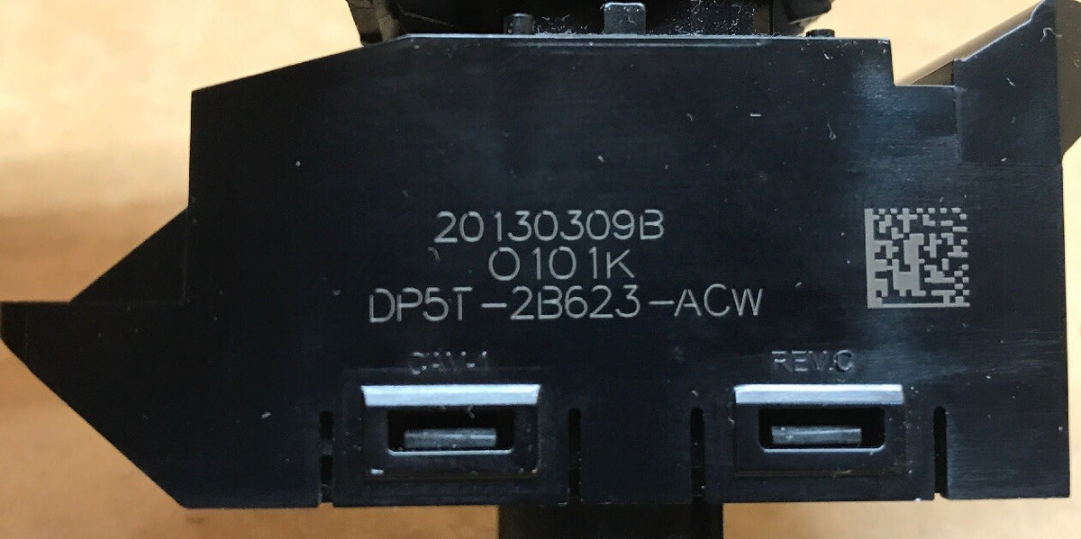 2013 2016 Lincoln MKZ Electric Parking Brake Switch Button DP5T 2B623 ACW4