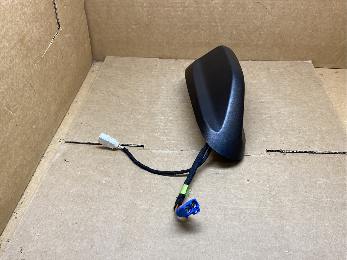 2014 2017 Jeep Grand Cherokee Roof Mounted Radio Antenna OEM P05091352AC2
