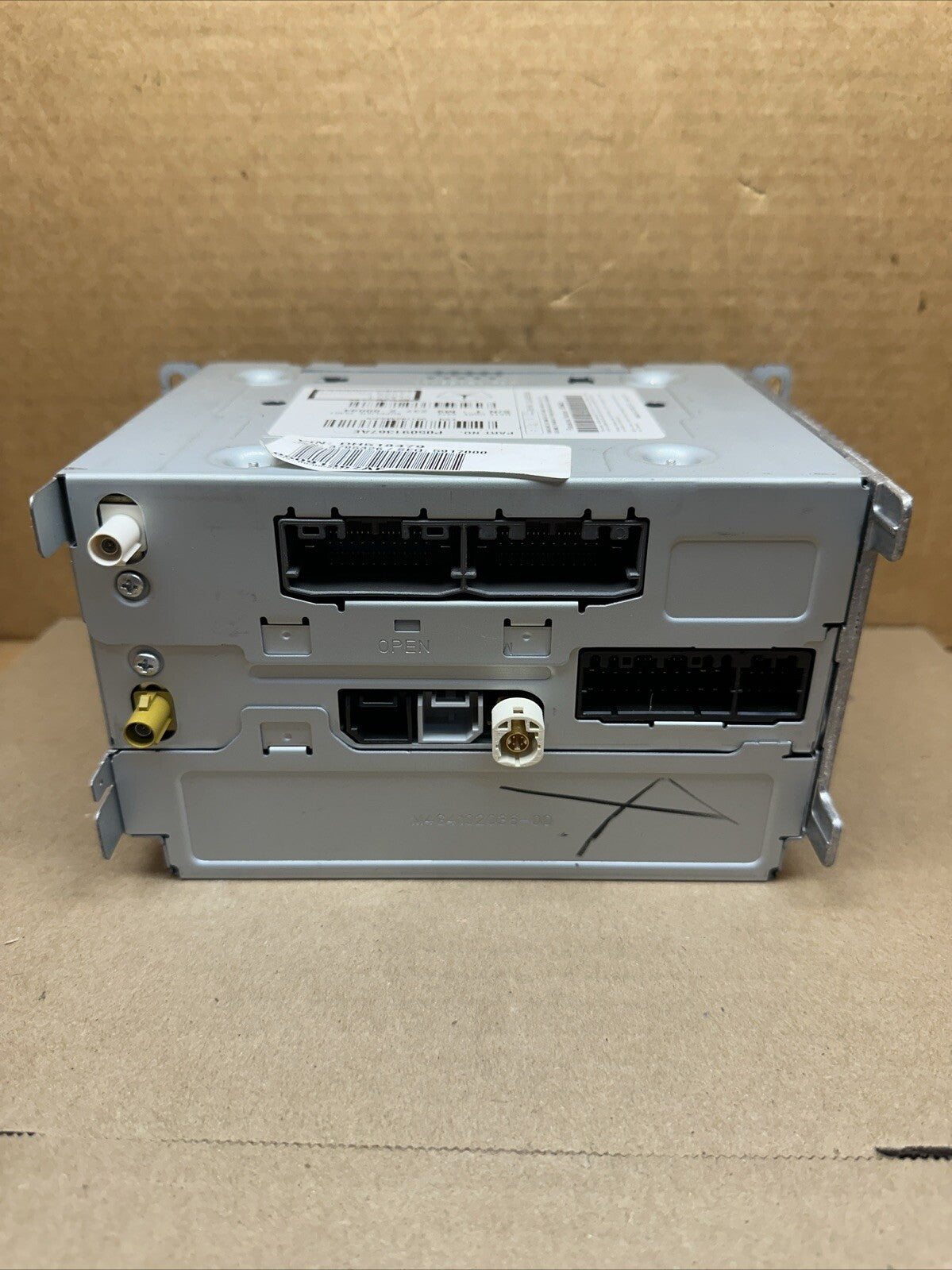 2013 2014 Chrysler 300 Dodge Charger Radio Receiver CD DVD Player P05091367AE7