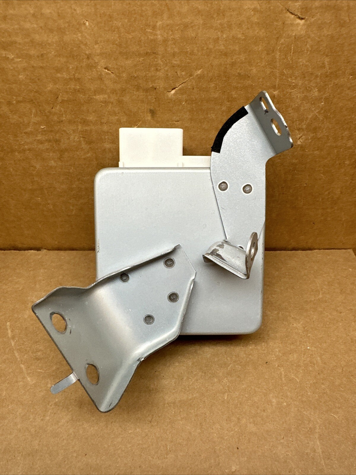 2004 2009 Toyota Prius Electric Power Steering Control Module 89650 471026