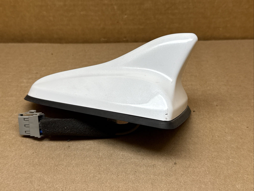 2018 2019 Hyundai Sonata Shark Fin Antenna Pearl White 96210 C2030WW86