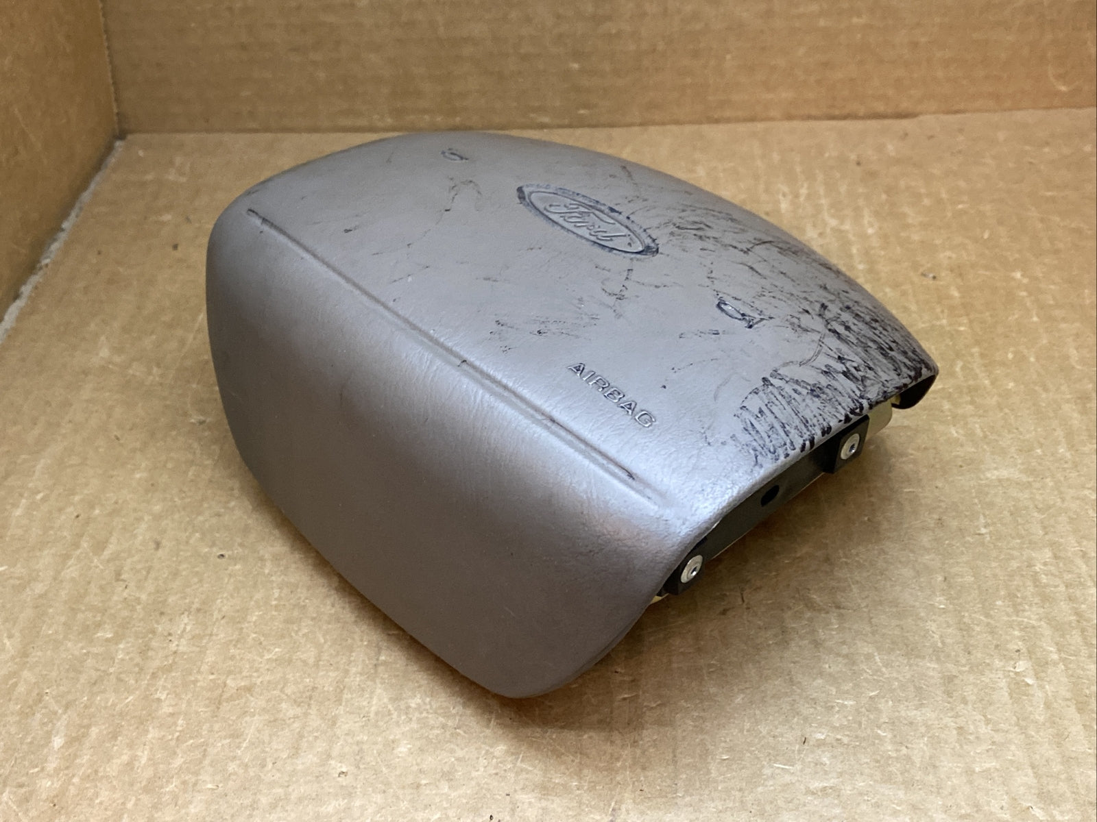 1999 2004 Ford F150 F250 Expedition LH Driver Steering Wheel Airbag Air Bag OEM 5