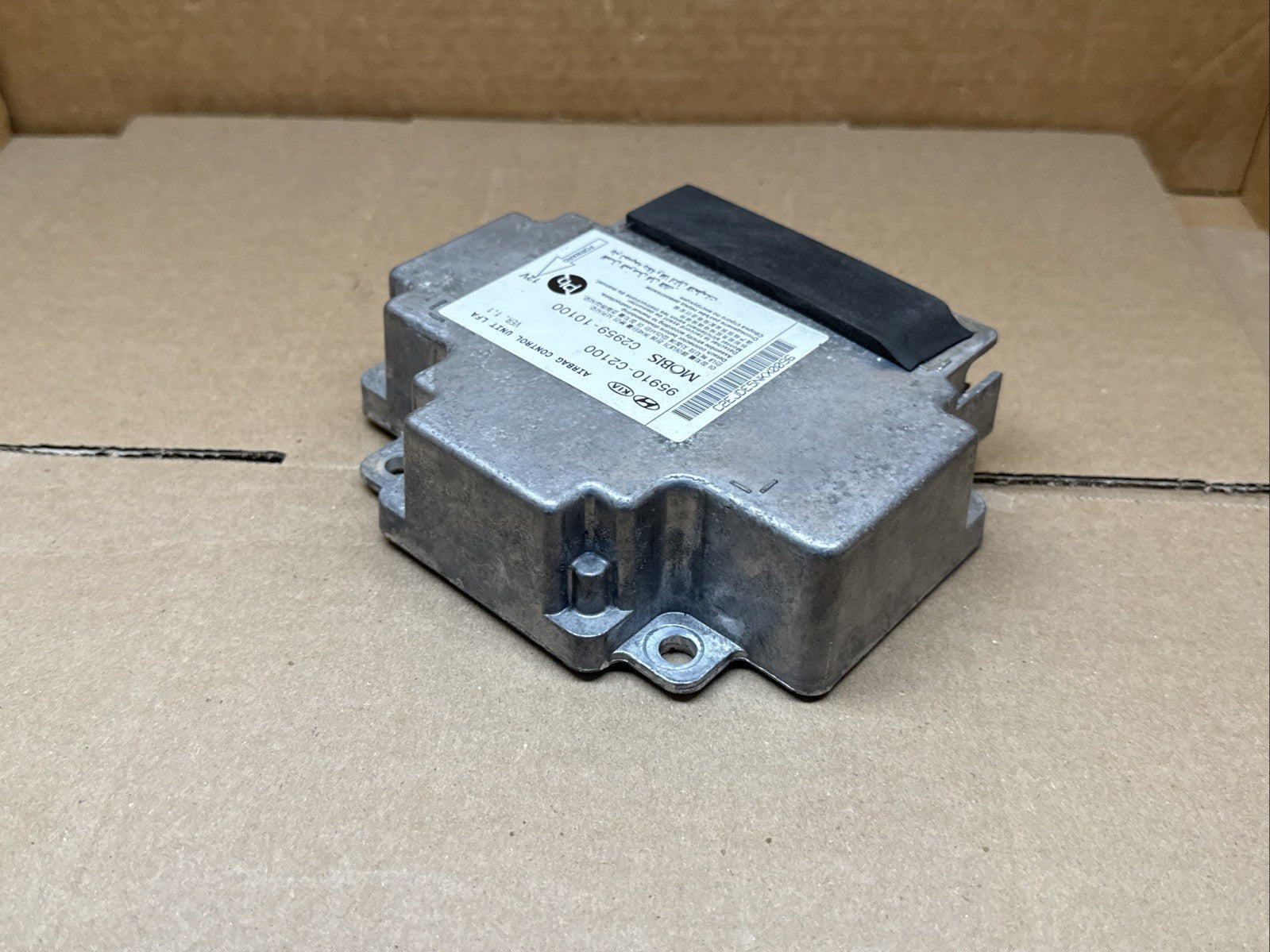 2018 2020 Hyundai Sonata Air Bag Airbag Control Module Computer 95910 C21005