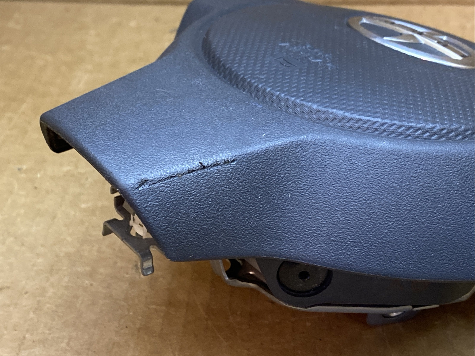 SCION xB FRONT LEFT DRIVER SIDE STEERING WHEEL AIRBAG AIR BAG BLACK6