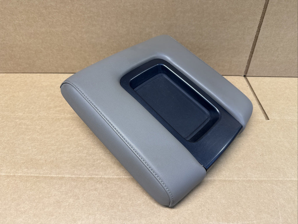 14 19 Silverado Sierra Jump Seat Jumpseat Center Console Lid Top Armrest Tan2