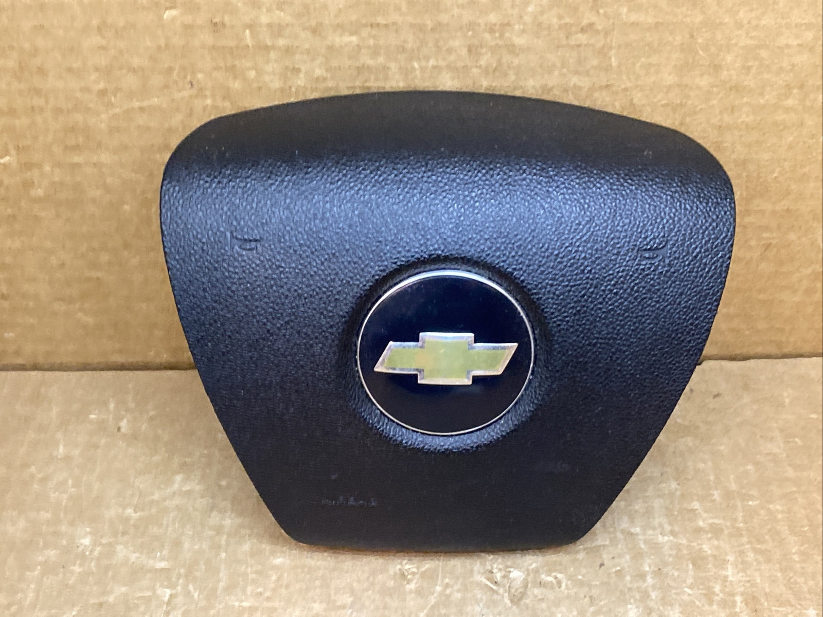 09 11 CHEVY TRAVERSE FRONT LEFT DRIVER SIDE STEERING WHEEL AIRBAG AIR BAG BLACK1