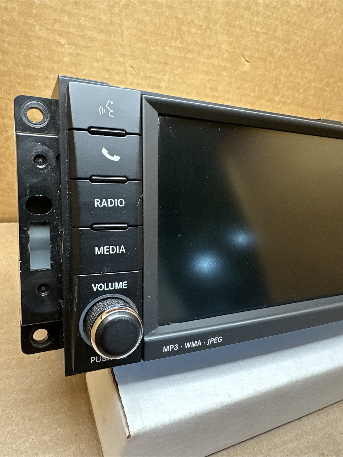 Jeep Dodge Chrysler RBZ MyGIG Touchscreen Radio P05064676AF 05064676AF1