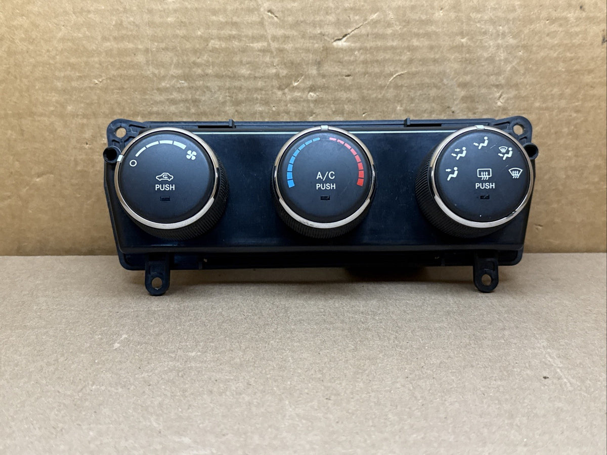 Mopar Dodge Chrysler Temperature Temp Climate Control P55111946AD 55111946AD1
