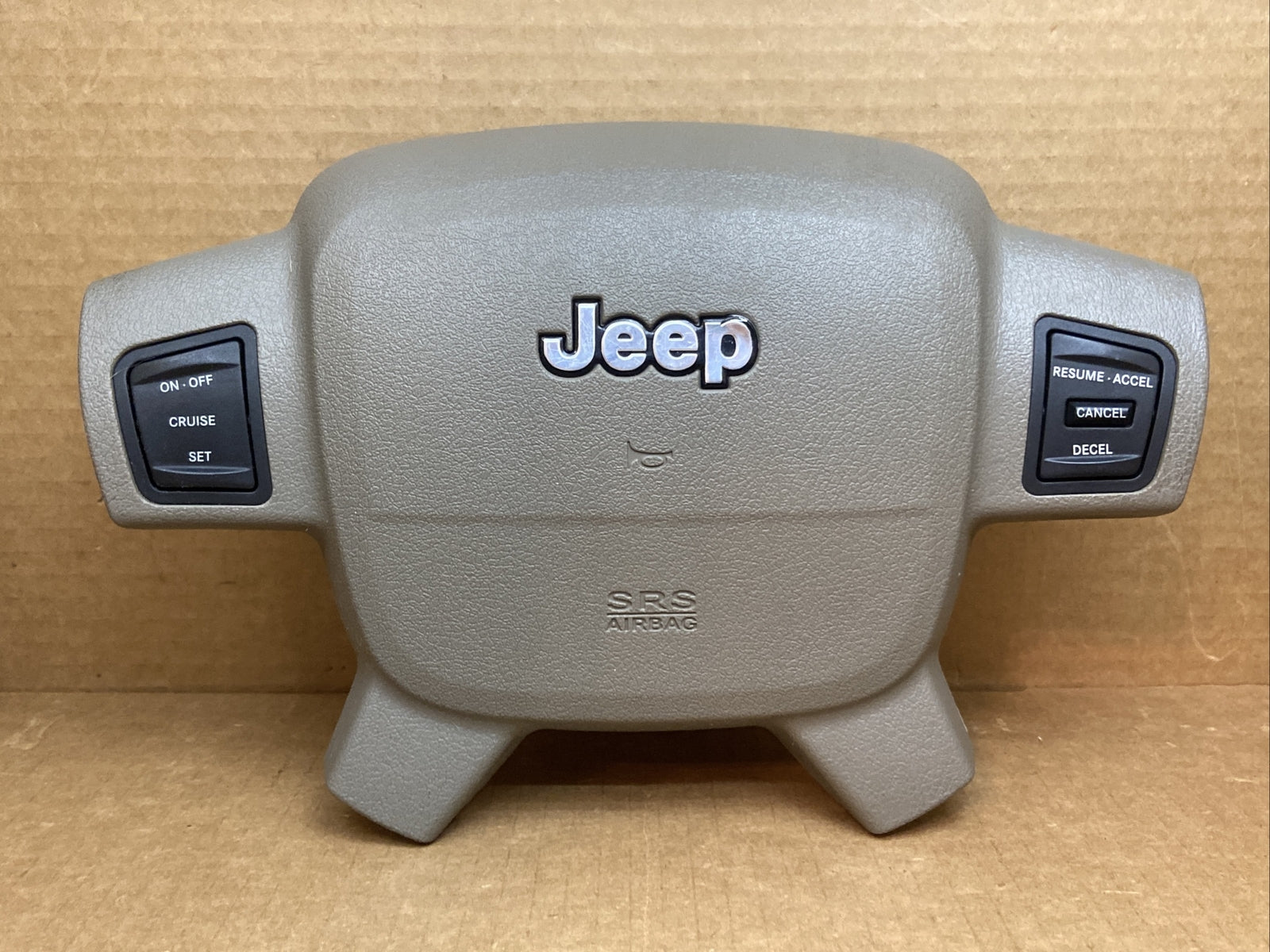 05 07 Grand Cherokee Front Left Driver Side Steering Wheel Air Bag Airbag Khaki0