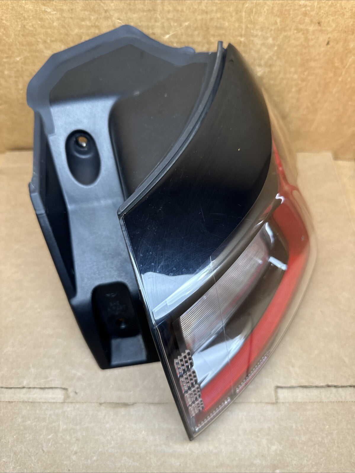 2019 2023 Cherokee Passenger Side Right Rear Taillight Tail Break Light Outer5