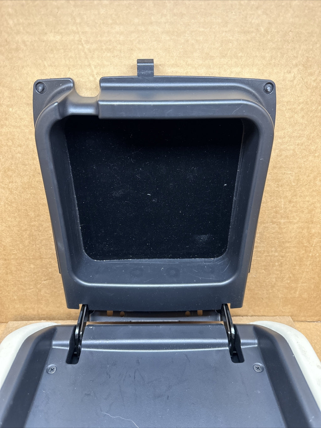 2013 2019 INFINITI QX60 NISSAN PATHFINDER Center Console Armrest Lid Cover Tan6