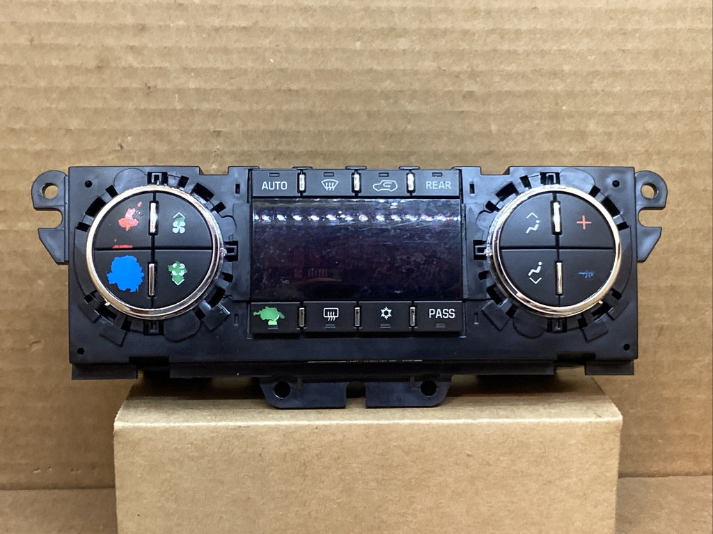 2007 2012 GMC Acadia Front Digital Climate Temp Temperature Control 259320364