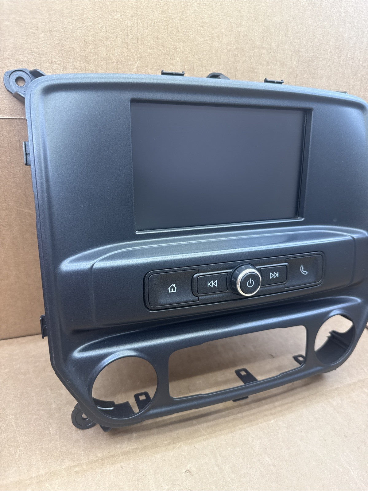 2017-2018 SILVERADO radio info display screen climate control panel 23472965 OEM0
