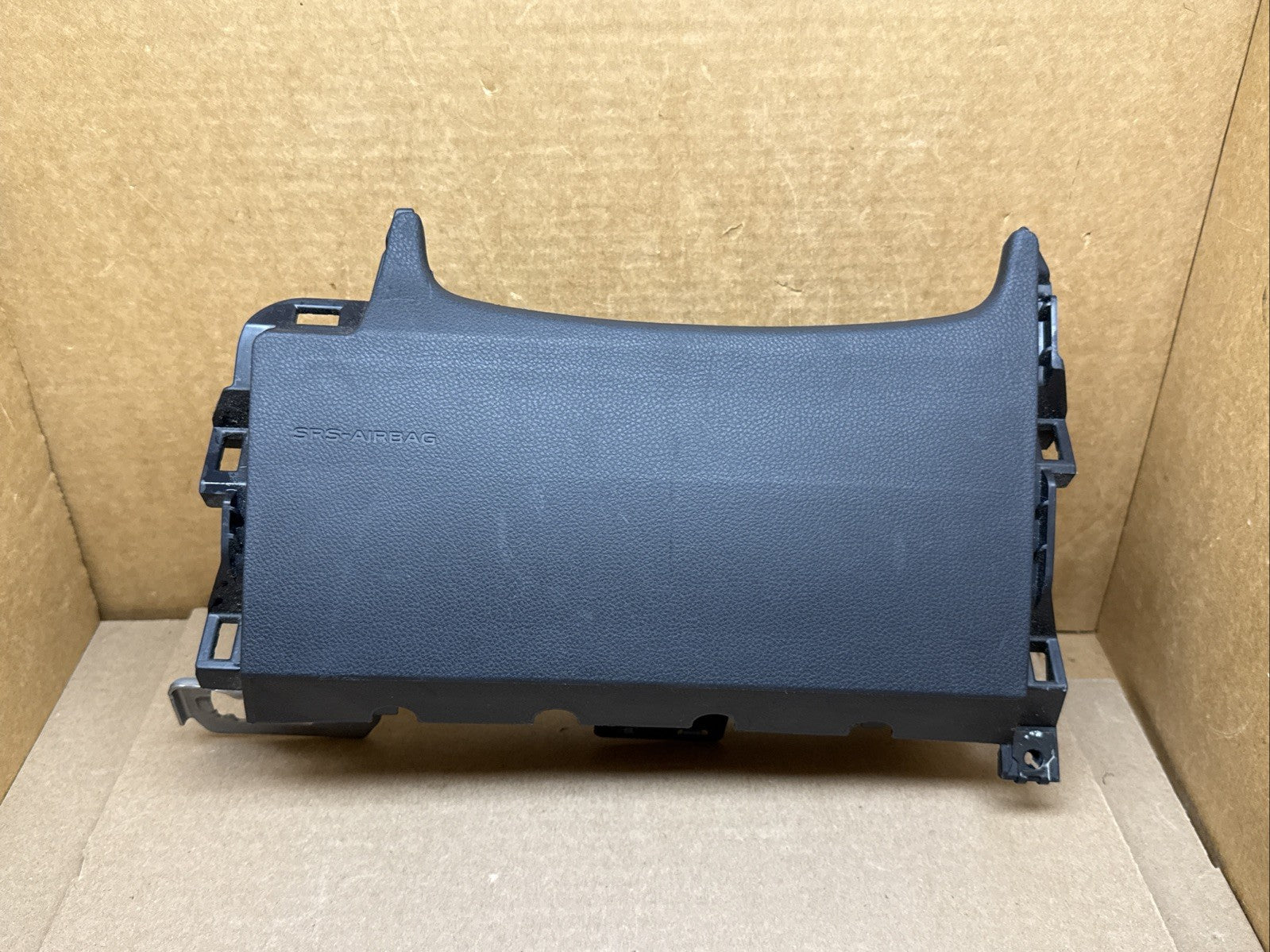 2018 2023 Subaru Crosstrek Left Side Driver Knee Lower Air Bag Airbag Black0