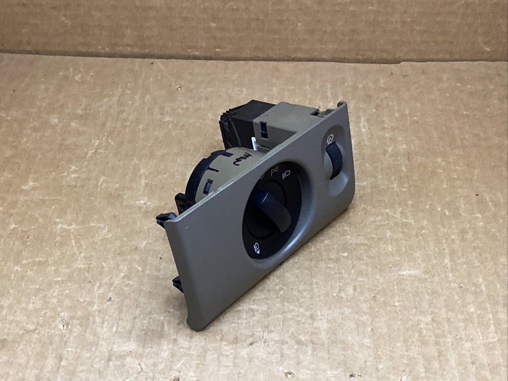  04 08 F150 Head Light Headlight Lamp Switch Button Controls 5L3T 13D062 CD33T52