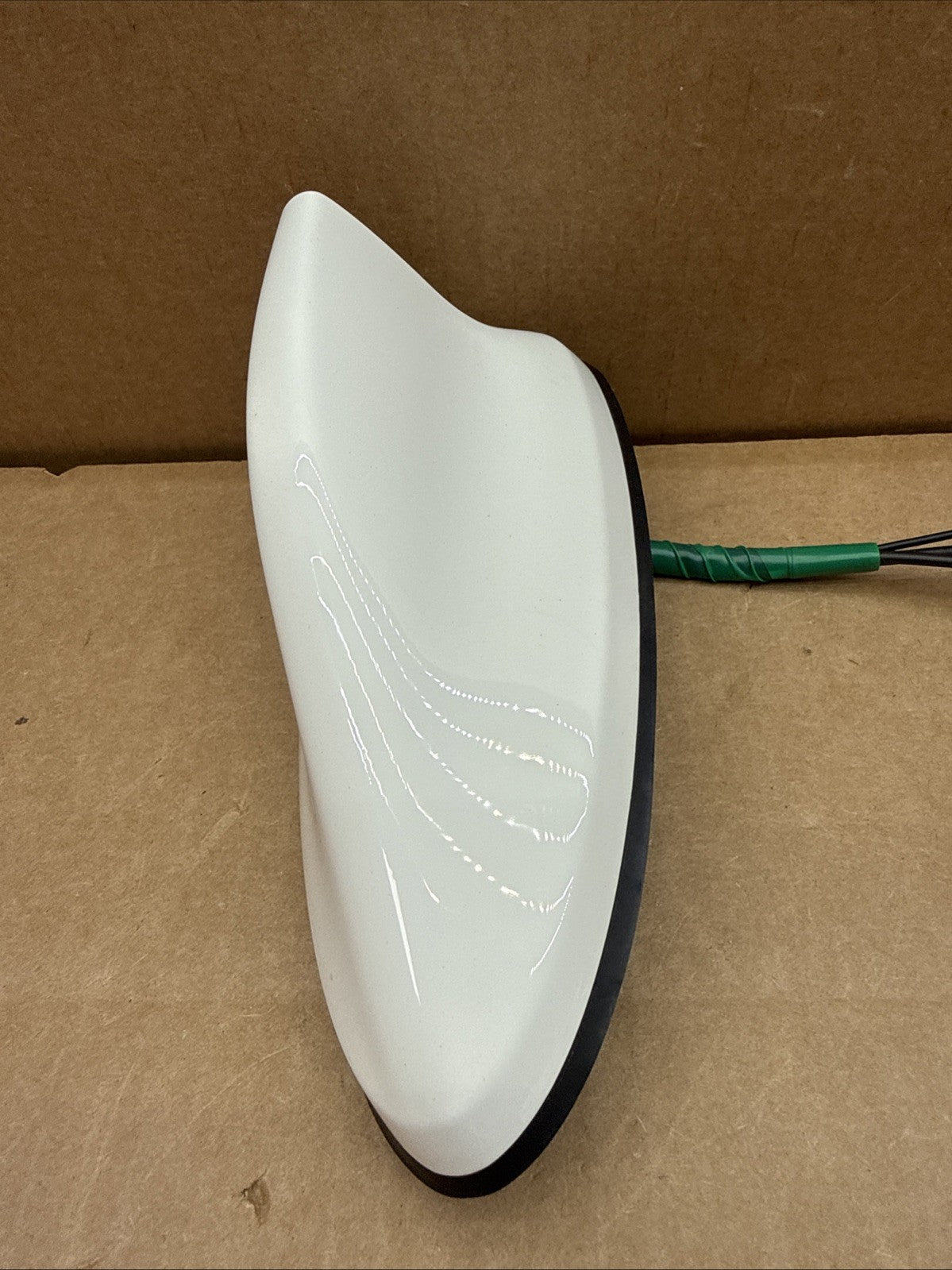 2016-2019 Nissan Rogue Murano Radio Shark Fin Antenna White 28208 6FL0A QM13