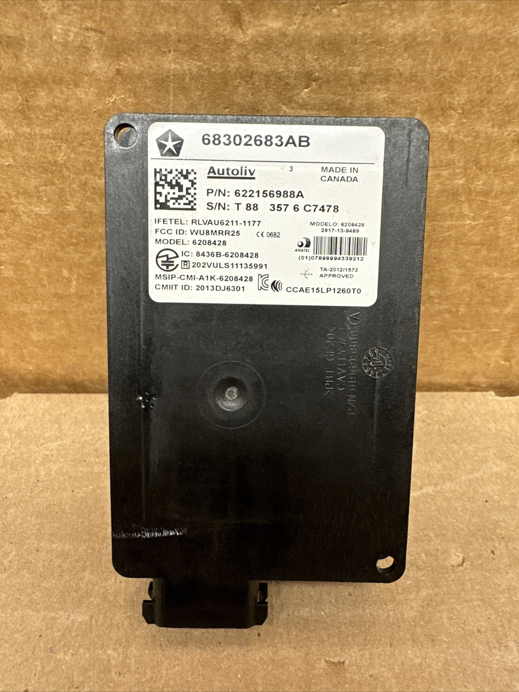 2014   2018 JEEP CHEROKEE BLIND SPOT MODULE SENSOR 68302683AB OEM0