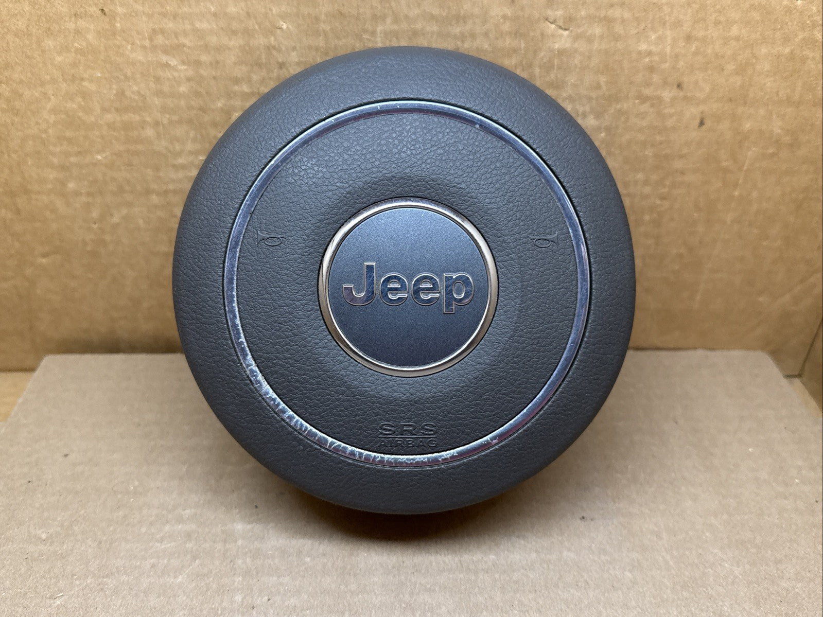 2011 2013 Grand Cherokee Front Left Driver Side Steering Wheel Air Bag Airbag 0