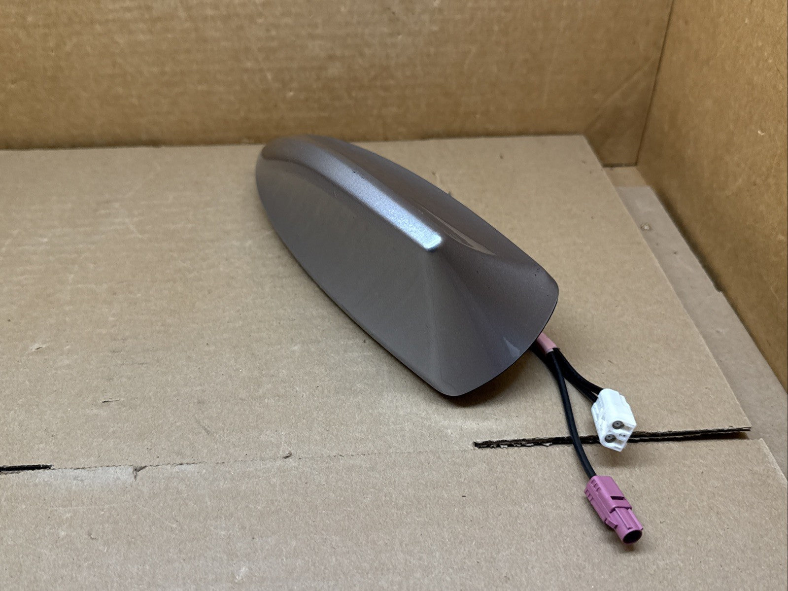 2020 2023 Subaru Impreza Antenna Assembly Ice Silver Metallic 86321FL40ATR6