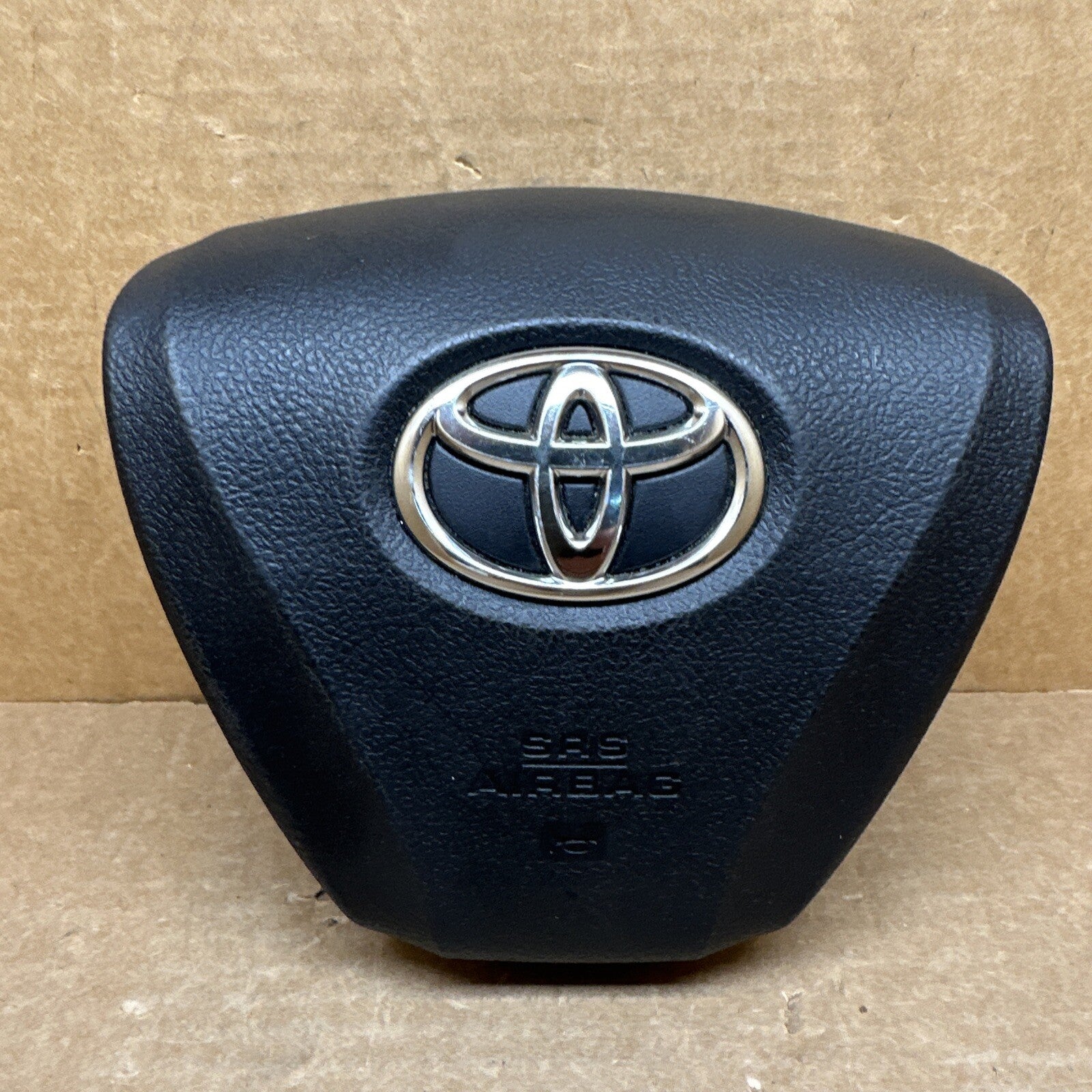 2015 2017 Toyota Camry Front Left Driver Side Steering Wheel Air Bag Airbag0