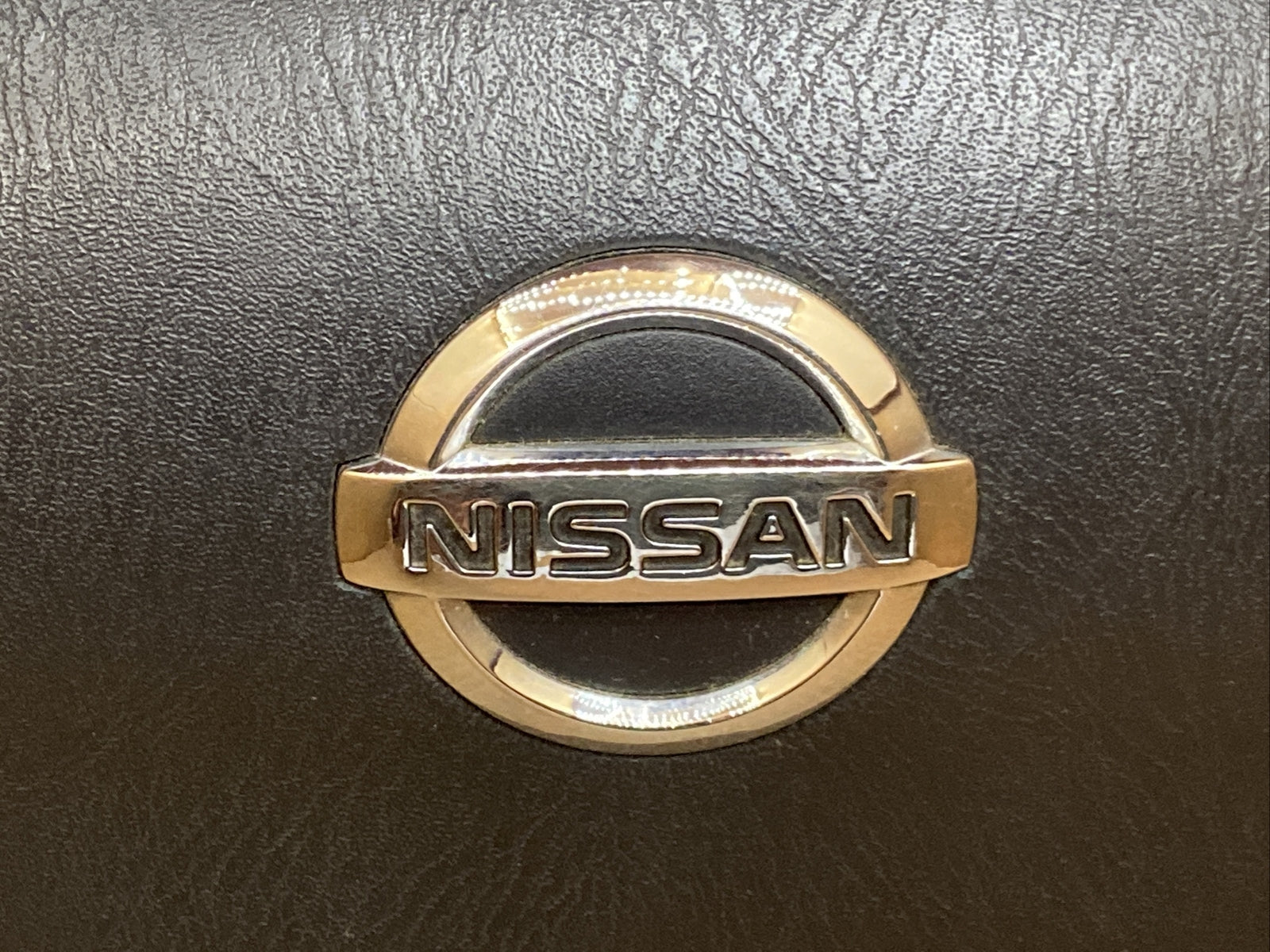 2002 2004 Nissan Frontier Front Left Driver Side Steering Wheel Air Bag Airbag4