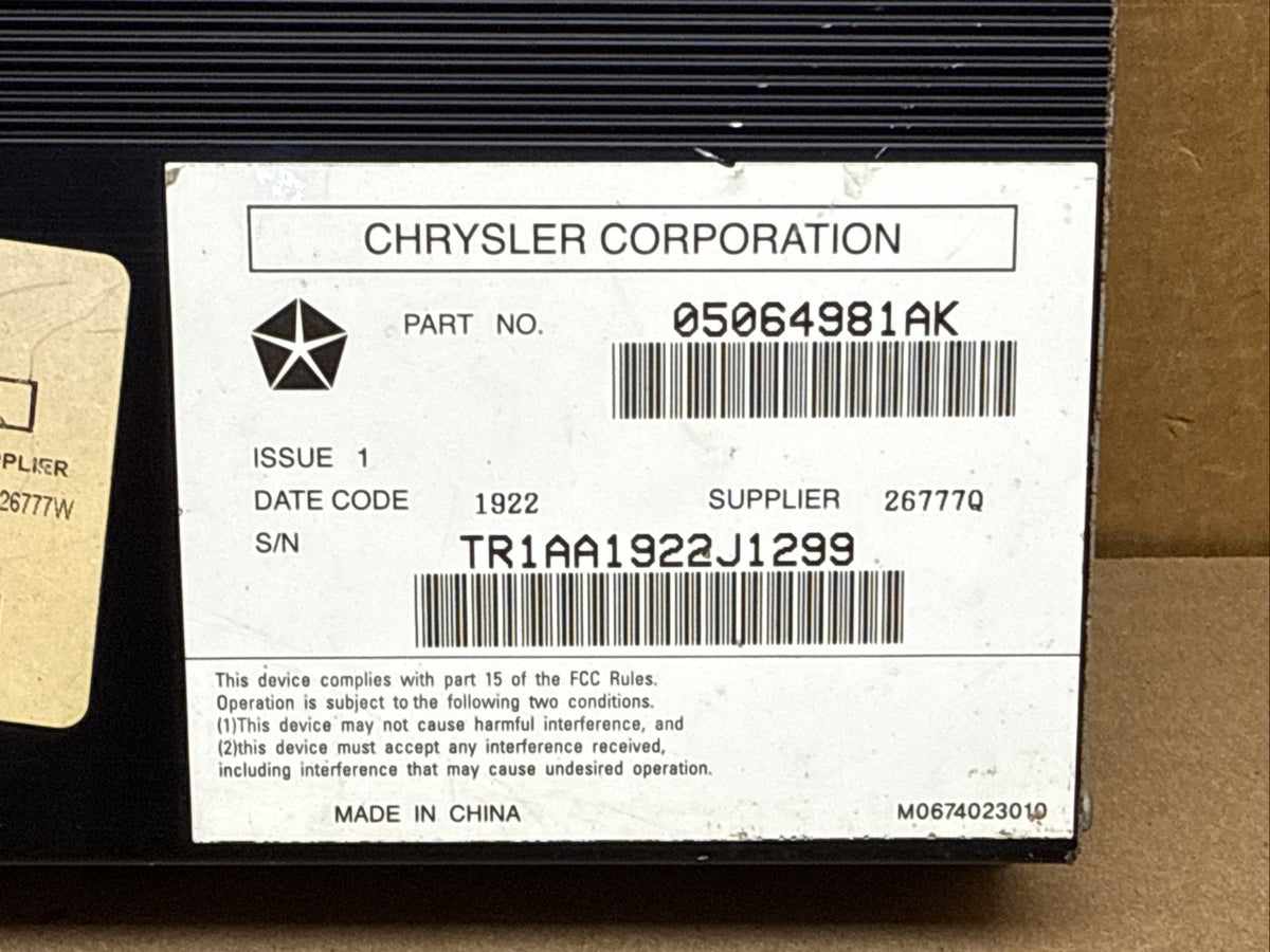 2011 2014 Charger Chrysler 300 Journey Audio Amplifier OEM 05064947AL 05064981AK3