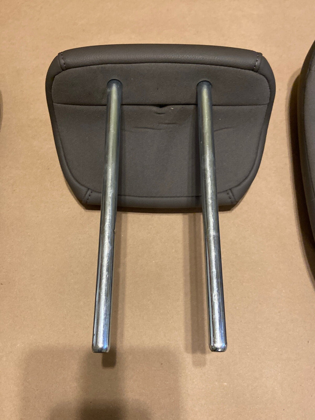 11 17 Honda Odyssey Rear Third 3rd Row Seat Head Rest Headrest Set Gray Grey CB7