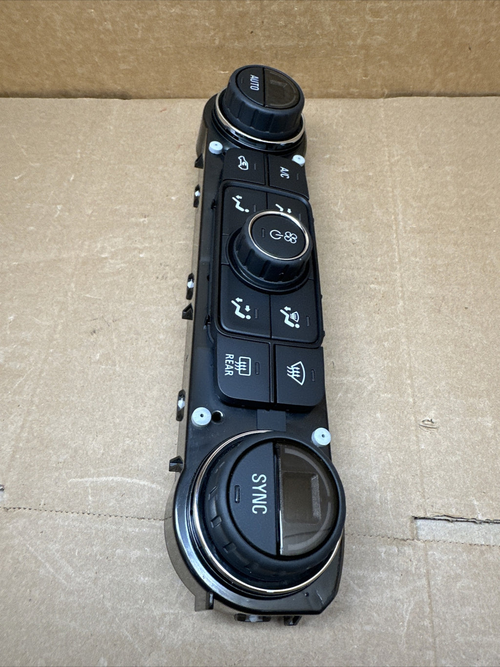 2017 2020 GMC ACADIA AC HEATER CLIMATE CONTROL OEM 841737484