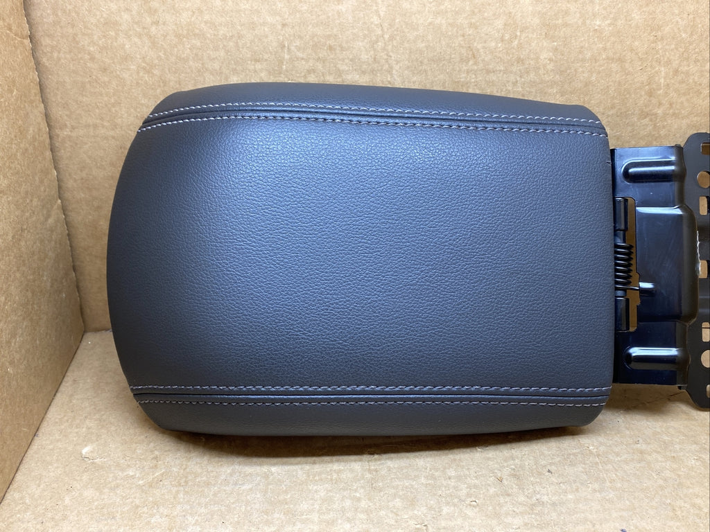 13 16 Ford Escape C Max Black Leather Arm Rest Armrest Center Console Lid OEM1