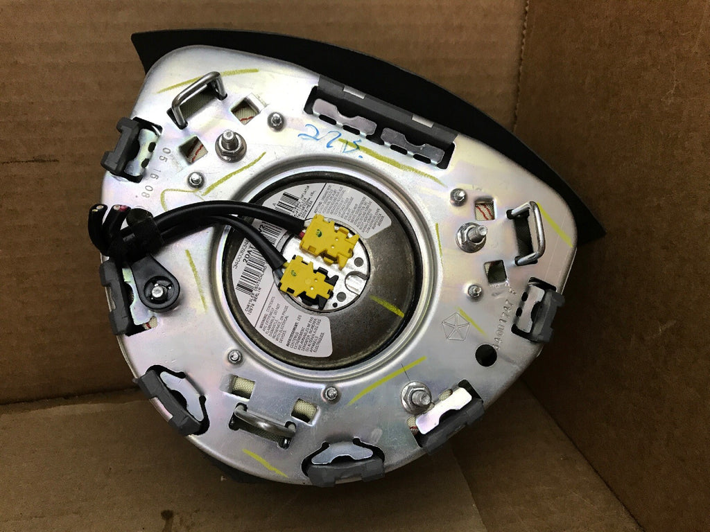2008 2009 2010 Chrysler Town & And Country Driver Side Steering Wheel Air Bag5