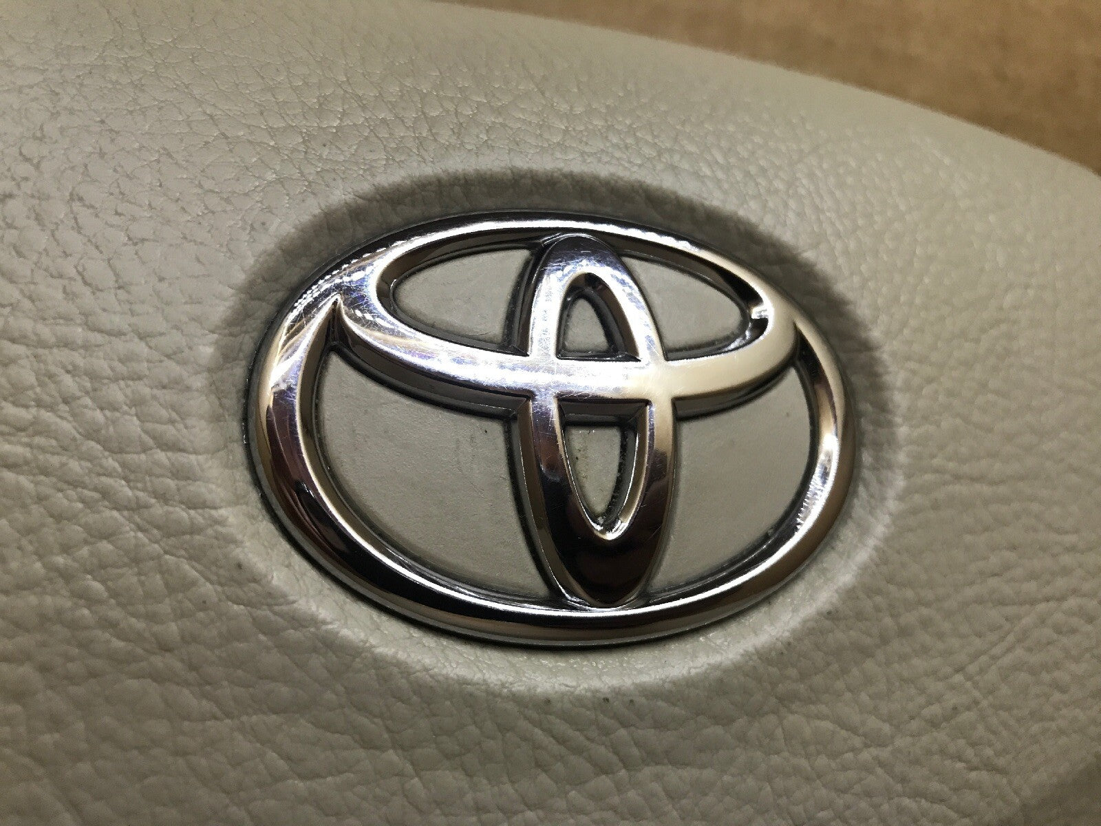 05 12 Toyota Avalon Front Left Driver Side Steering Wheel Air Bag Airbag Ivory6