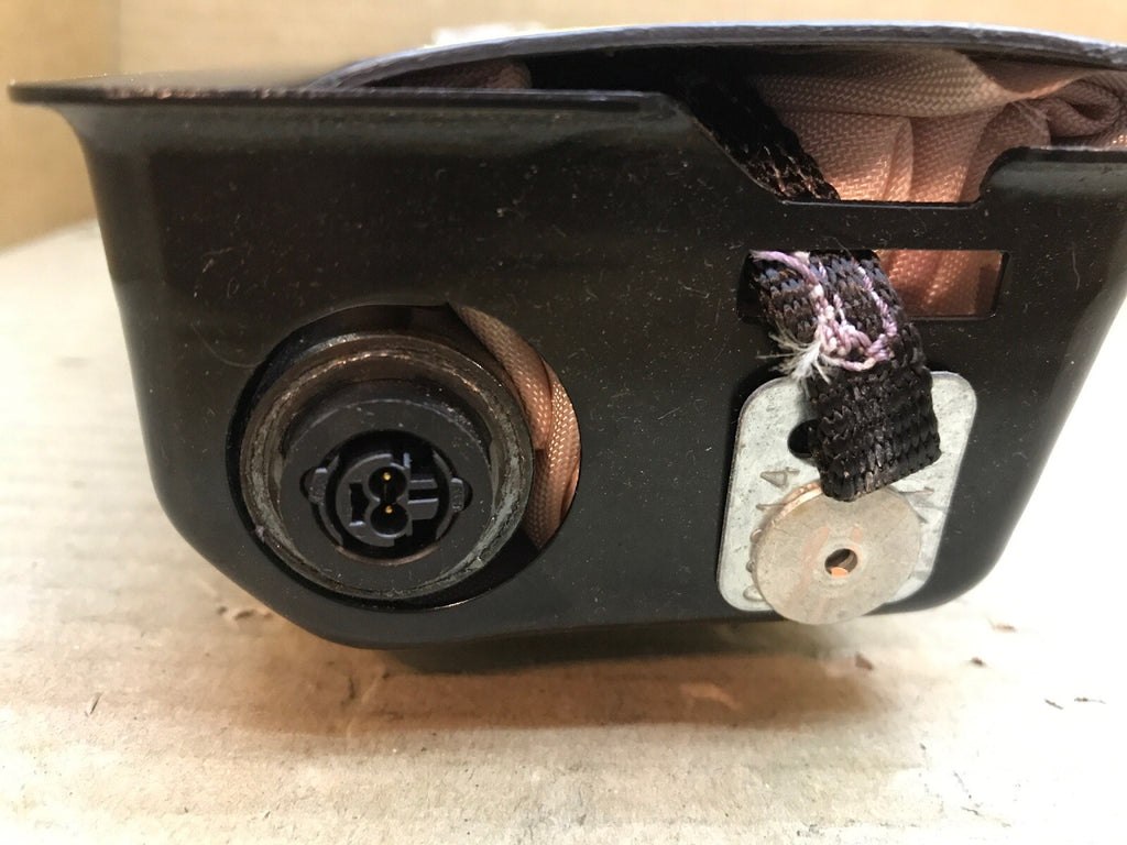 2014 2018 JEEP CHEROKEE RIGHT PASSENGER SIDE KNEE AIRBAG AIR BAG P68102342AE3