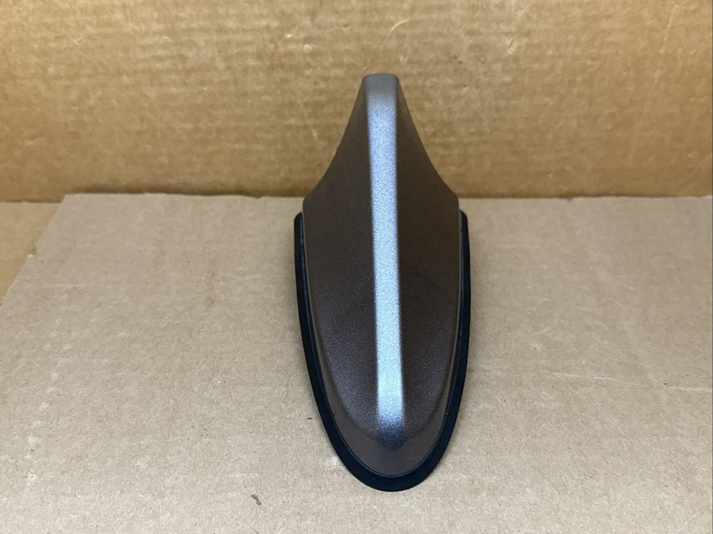 2016 2018 Hyundai Elantra Radio Antenna OEM Symphony Silver 96210 F2100UYS1
